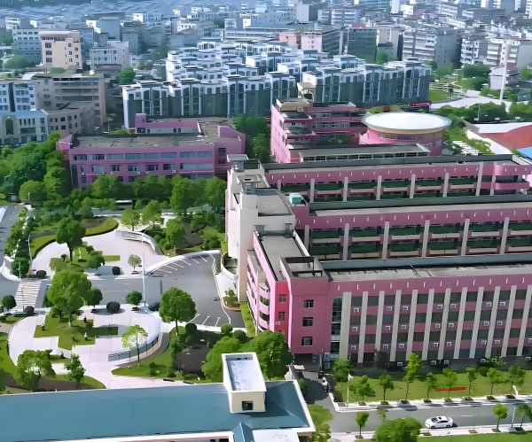 江西吉安滨江中学